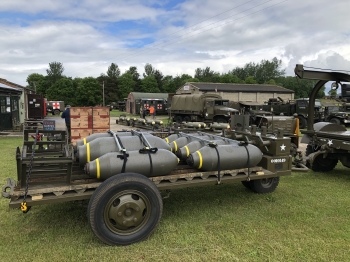 M5 Bomb service trailers(2).jpg